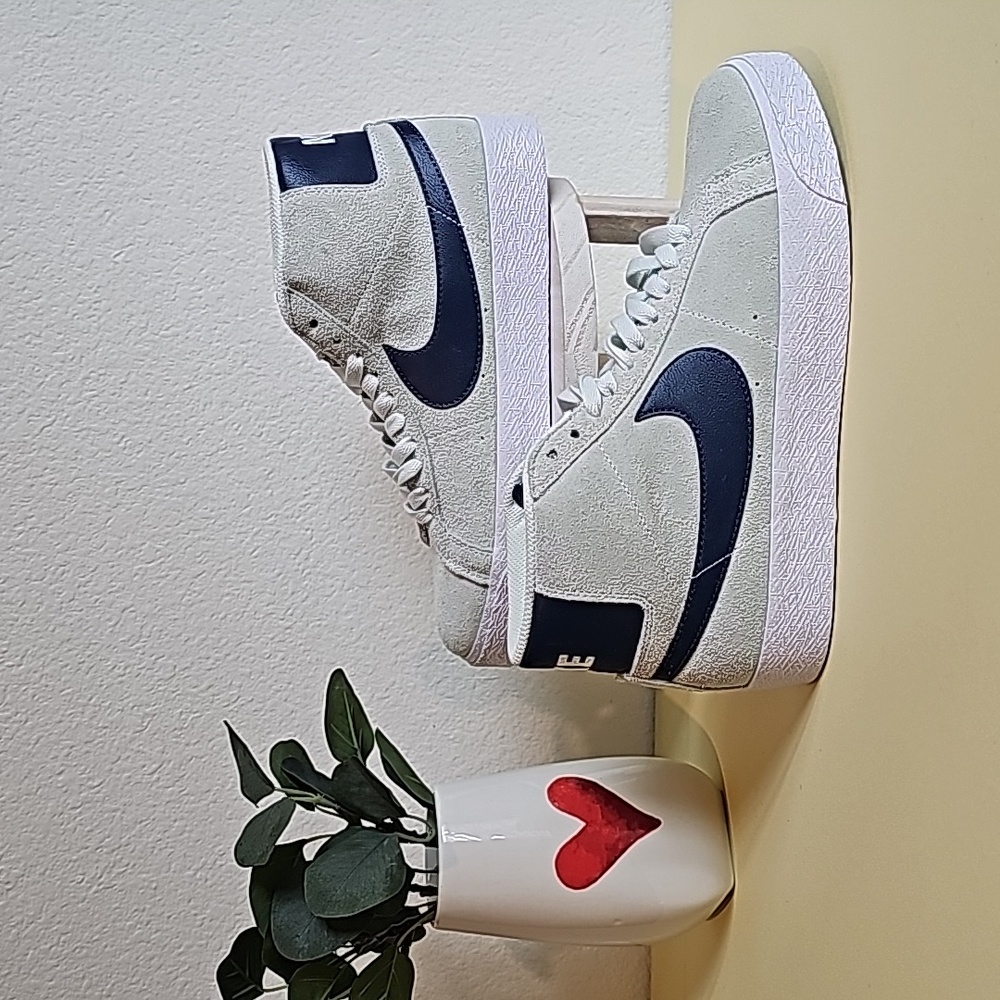 NIKE SB ZOOM BLAZER MID BARELY GREEN-NAVY